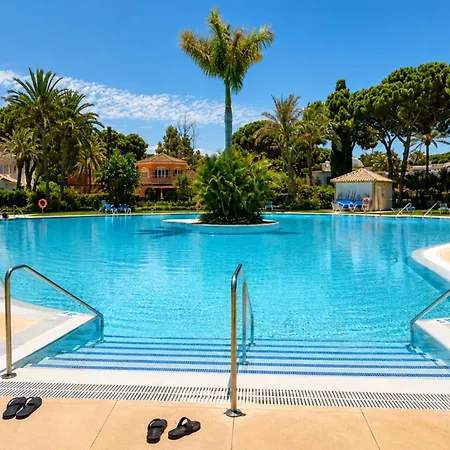 Relaxed Mediterranean Living With A Private Garden & Beachside Location * Estepona